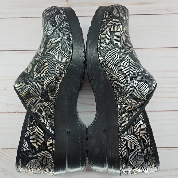 Sanita  Clogs Silver Bronze Metallic Leaf - Picture 7 of 16